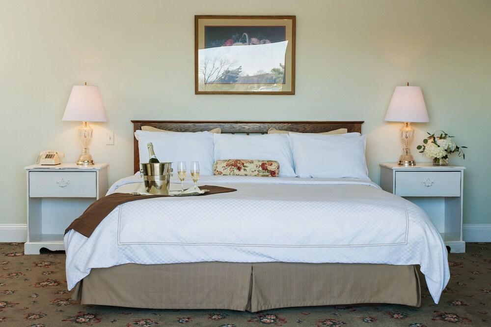 The Oaks Waterfront Hotel Saint Michaels Esterno foto